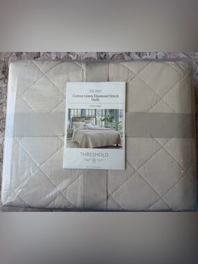 NWT Threshold Cotton Linen Diamond Stitch Quilt Full/Queen Natural Ivory